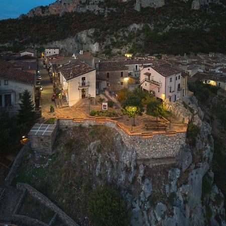 Il Belvedere Civita Buitenkant foto